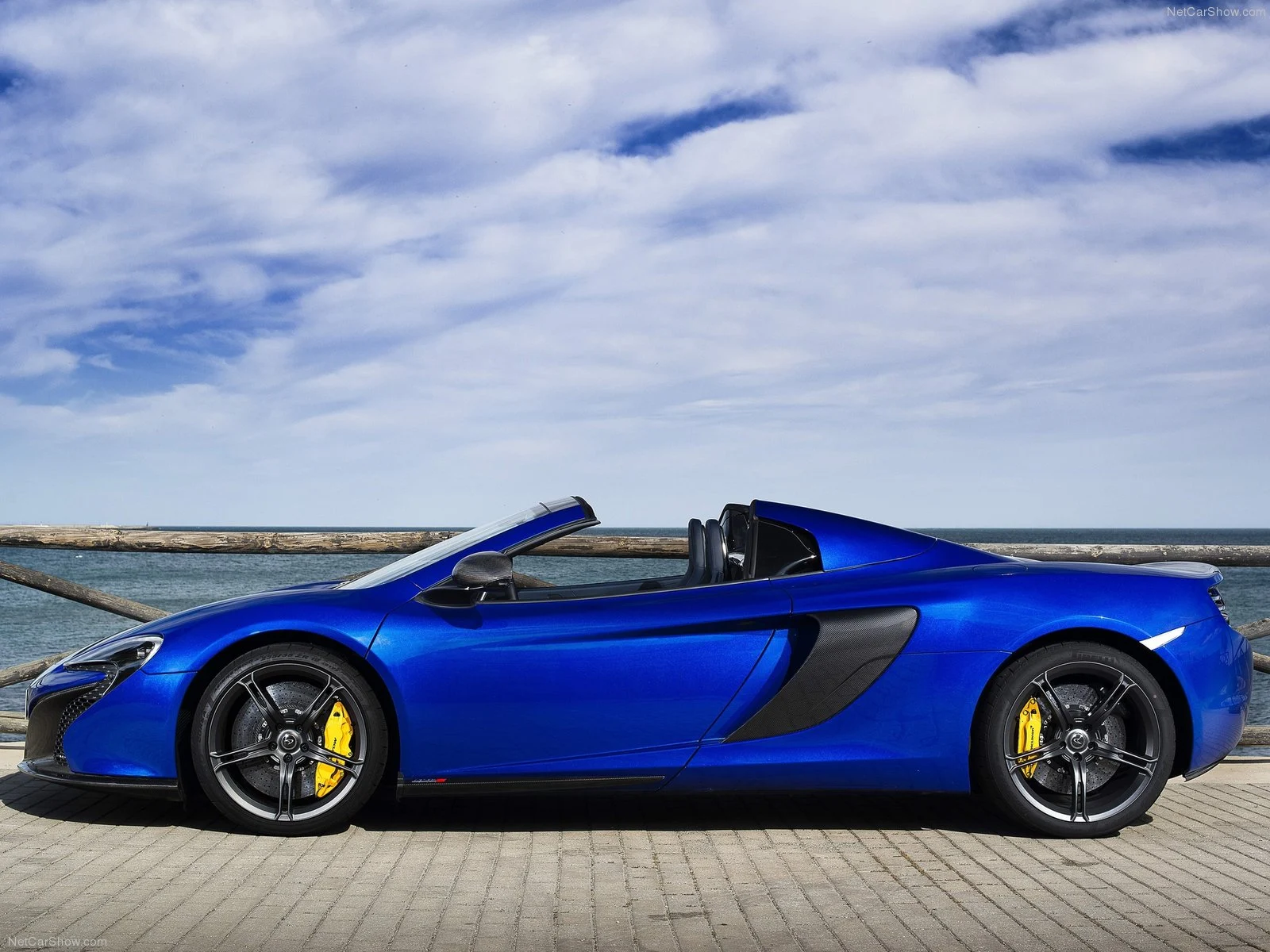 Hình ảnh siêu xe McLaren 650S Spider 2015 & nội ngoại thất