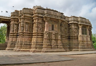 Candi Matahari di Modhera, Gujarat - India