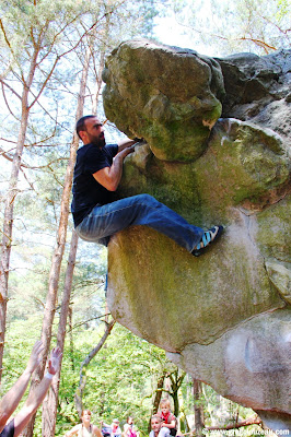 Seb se joue de Chute de pierre, 7A, Rocher Canon, (C) 2014 Greg Clouzeau