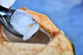 Johor-Coconut-Lorry-Taman-Pelangi