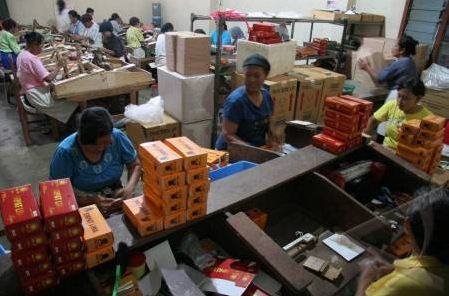 Penerapan Prinsip Ekonomi Produsen dan Konsumen 