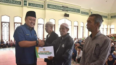 BAZNAS Pagaralam Salurkan ZIS Untuk 742 Penerima