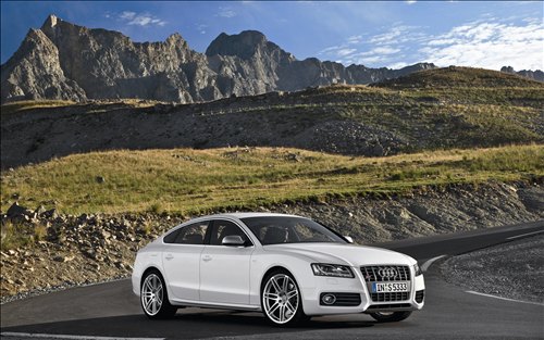 2011 Audi S5 Wallpaper