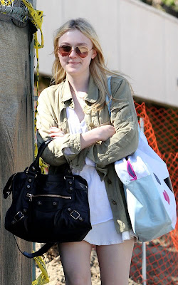 dakota fanning period