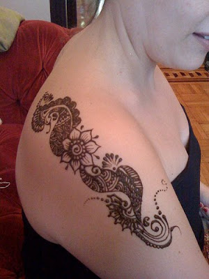 Beautiful and Intricate Mehndi Designs and Tattoos
