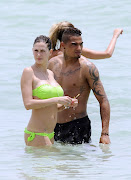 Melissa Satta e KevinPrince Boateng (melissa satta boateng gossip sccop formentera miami estate non si dice piacere)