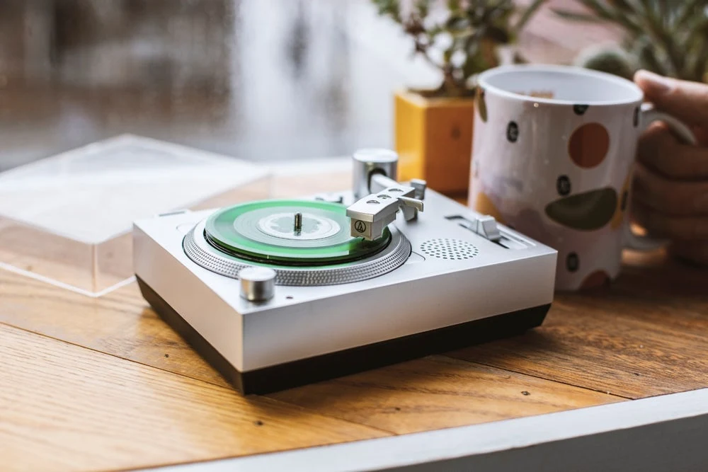 Crosley hat zum Record Store Day 2019 einen 3“ Mini-Plattenspieler am Start | Ich bin ein wenig verliebt 