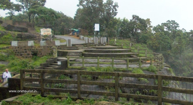 Pillor Rock , Cherrapunji , meghalaya