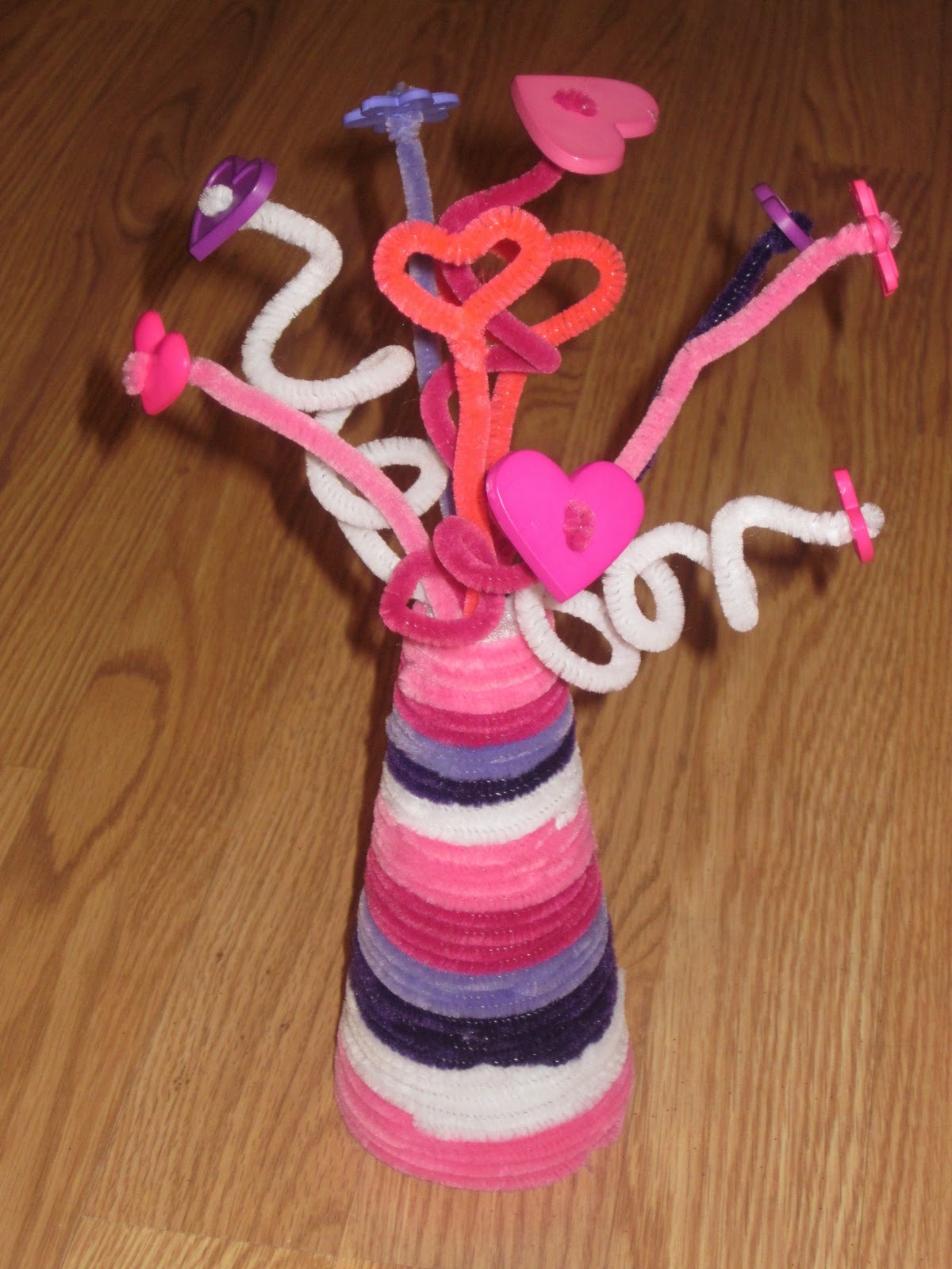 5. Valentine's Day Kids Crafts - Ideas For Kids