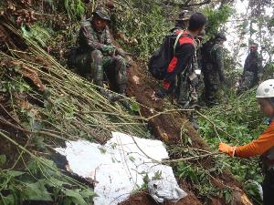 Foto Korban Sukhoi Superjet 100 Gunung Salak