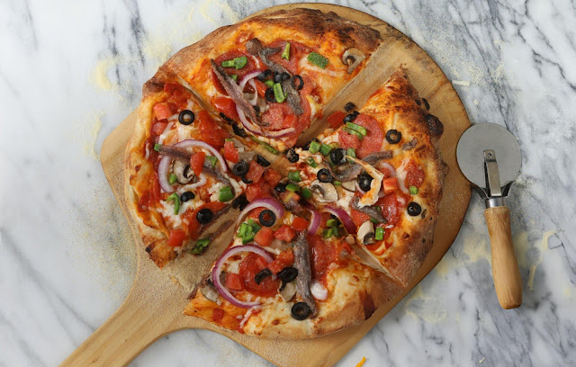 anchovy pizza anchovy pizza