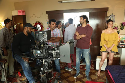 sammohanam movie working stills