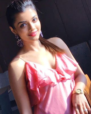 Actress ashna zaveri hd photos, images, wallpapers