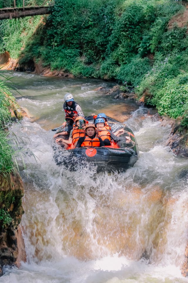 Rafting Aman dan Seru bersama Gravity Adventure