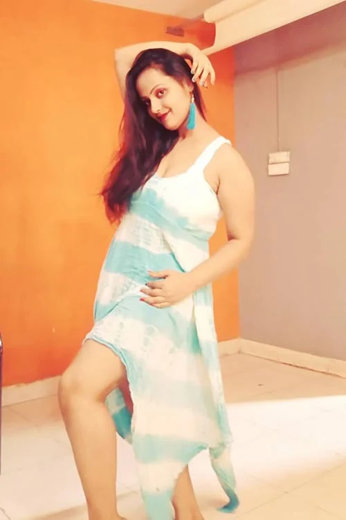 Priti Maurya hot bhojpuri actress sundara bhabhi