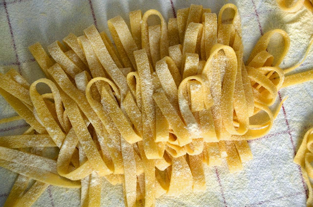 HOMEMADE EGG PASTA