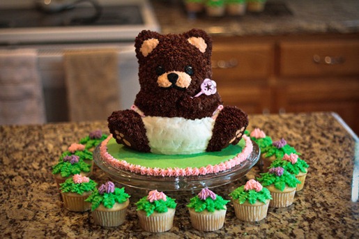 Bear cake