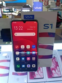 Vivo S1