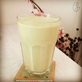 abacate, avocado, smoothie, smoothie de abacate, avocado smoothie, vitamina de abacate, saúde, nutrição, alimentação