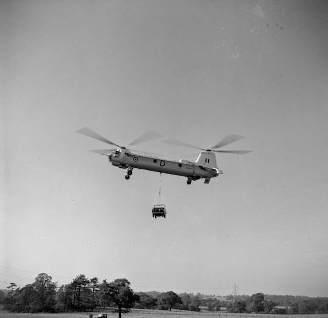 Land Rover demonstation, Solihull. Bristol Type 192 Belvedere helicopter carrying a Land Rover.