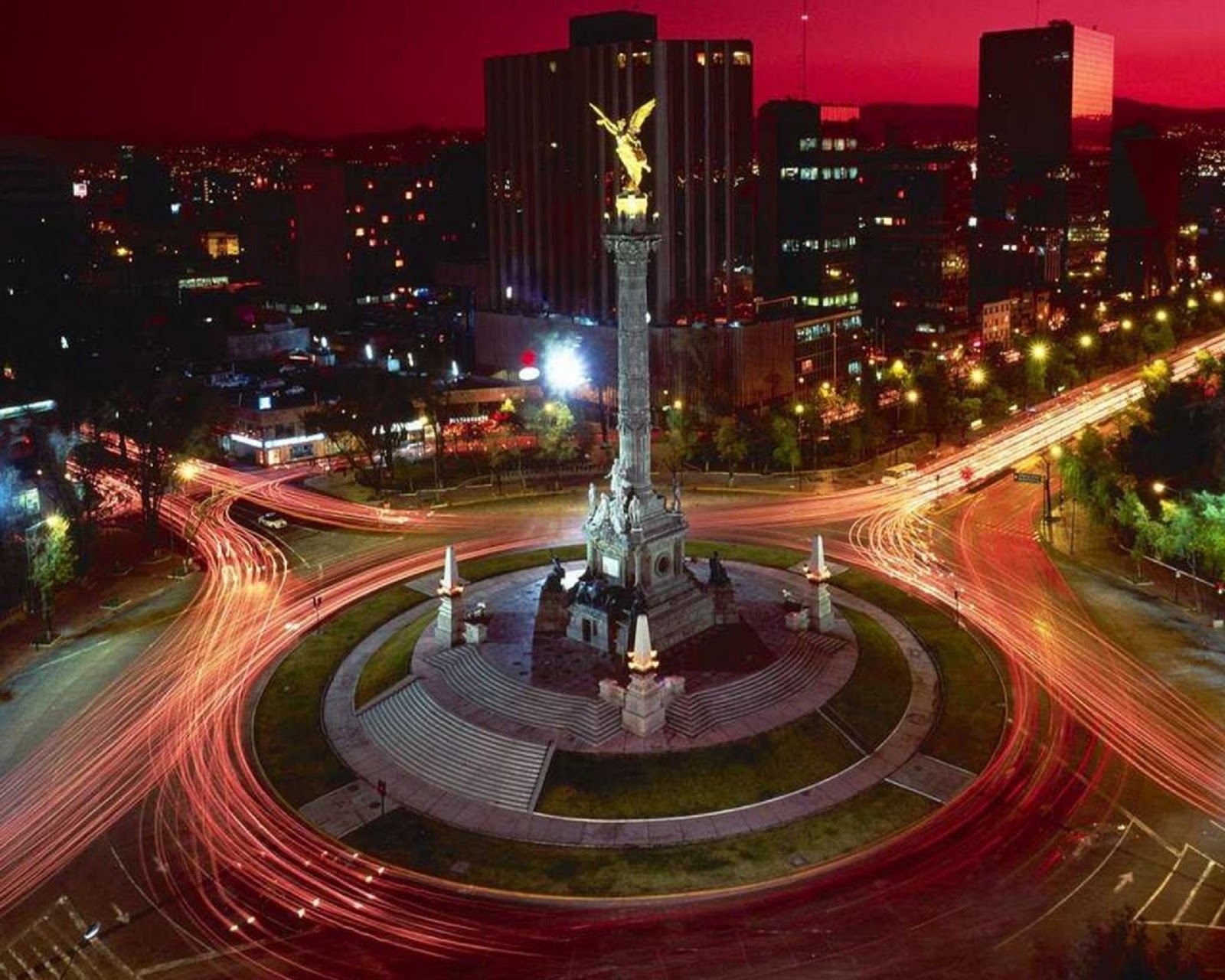 ... ángel de la independencia de la ciudad de México, durante la noche