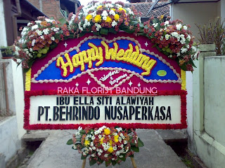 bunga papan pernikahan bandung