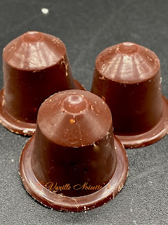 BONBON CHOCOLAT GANACHE CHOCOLAT NOIR de EDDIE BENGHANEM