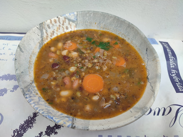 Ospriada, czyli zupa z mieszanki strączków
