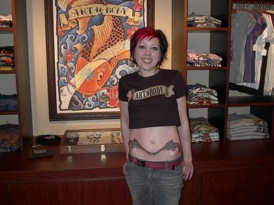 Labels: Sexi Gun Tattoos For Girl