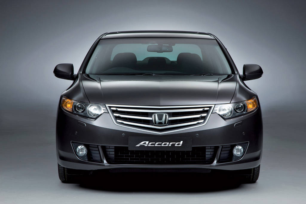 New Honda Accord 2012 24 IVTEC price in Pakistan is Rs 2300000