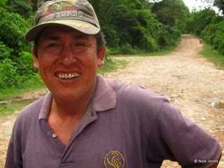 HAving looked at a map, I found I could reach Laguna Verde by bike, along the same trail to Amboro....I had to cross a lot of rivers, but they had dropepd a lot overnight I assume and weren't too tricky....though many! I chatted to this guy who wathed me cross, he told me "left is best, right is deeper!" lesson learned....