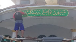 Cinta Masjid, IRMABIC Bersihkan dan Hias Masjid dengan Kaligrafi