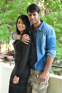 run telugu movie press meet photos