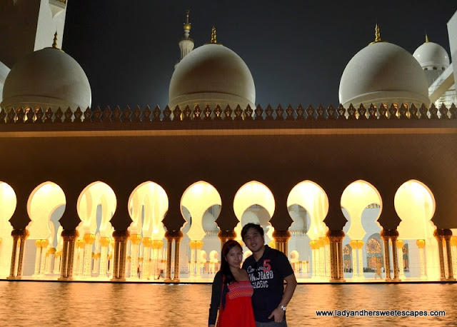 Lady and Ed at Sheikh Zayed Grand Mosque