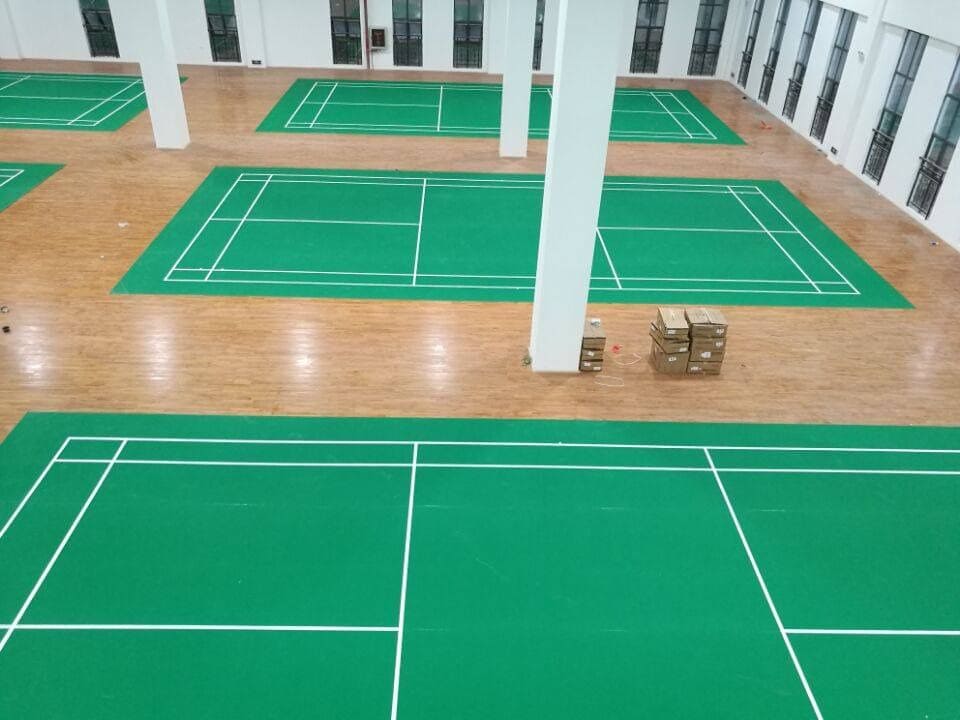 Mencari Distributor Karpet Badminton Terpercaya