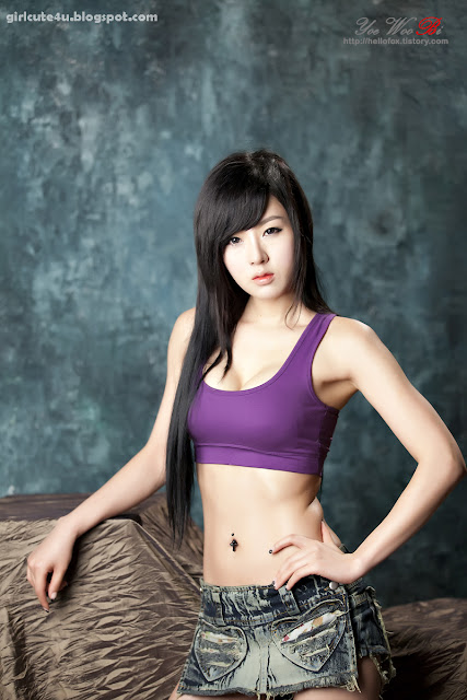 21 Hwang Mi Hee-Purple Sport Bra-very cute asian girl-girlcute4u.blogspot.com