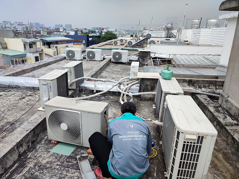 Nhận biết máy lạnh Daikin hư bo mạch bằng cách nào?