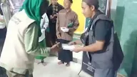 (Video) FPI Indramayu dan Ngamprah Bagikan Takjil untuk Warga