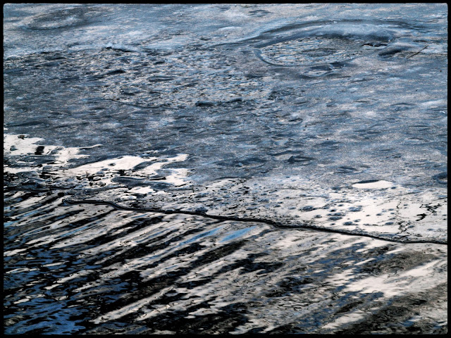 Photo of ice on the Lake in NYC's Central Park.