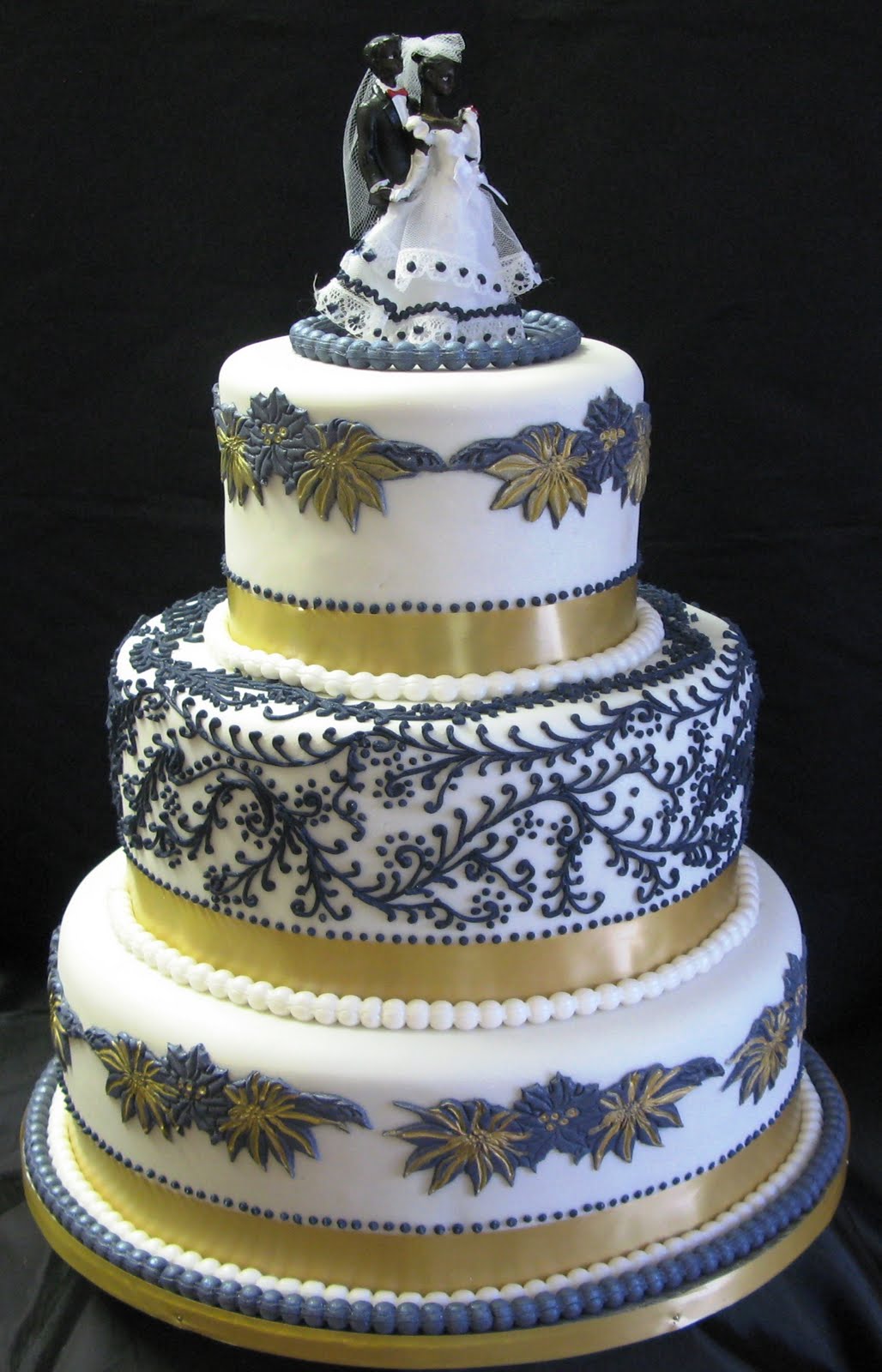 floral wedding cake images Floral Three-Tier Wedding Cake & Park Theme Birthday Cake