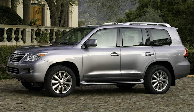 Carscoop LX570 08 Lexus LX 570: First image shows up online
