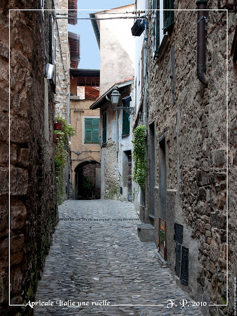 MEDIEVAL VILLAGE - ITALY