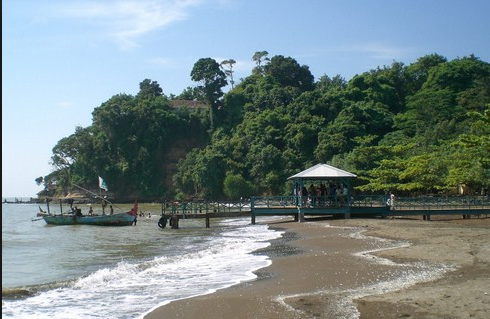 Pantai Sigandutempat-wisata-di-Batang