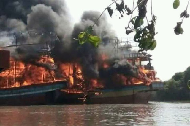 Khawatir Ada Ledakan, Pemadaman Kebakaran Pelabuhan Juwana Dihentikan