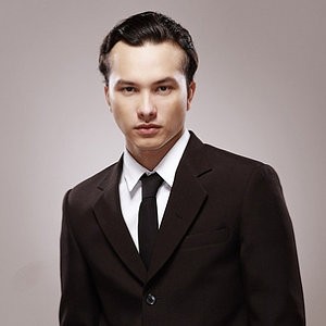 10 Artis dan Selebritis Terkaya di Indonesia 2013 Terbaru