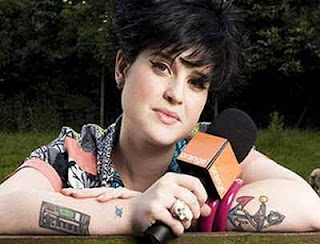 Singer Kelly Osbourne hides tattoos for film