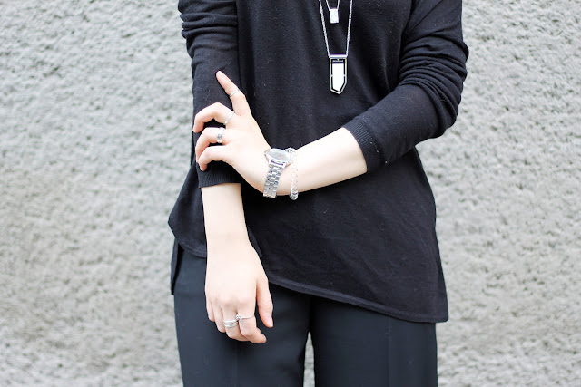 layering necklace