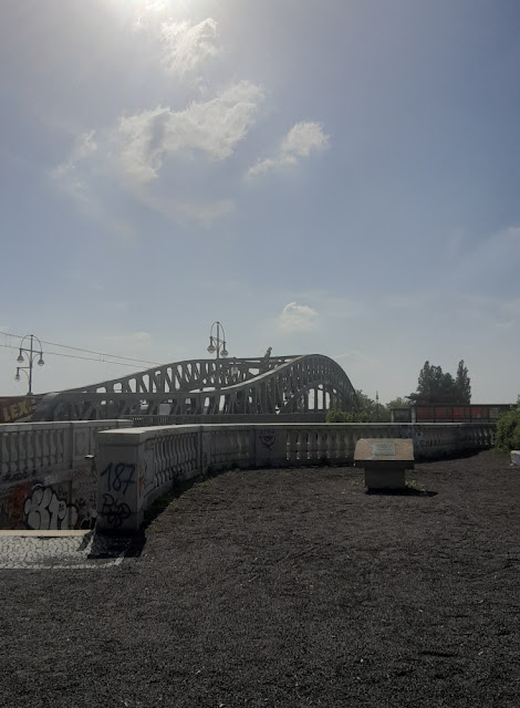 Berlim fora do óbvio - 7 atrações desconhecidas para a maioria dos turistas - Borholmer Strasse/Bösebrücke