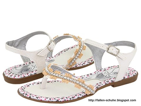 Fallen schuhe:B961-337379
