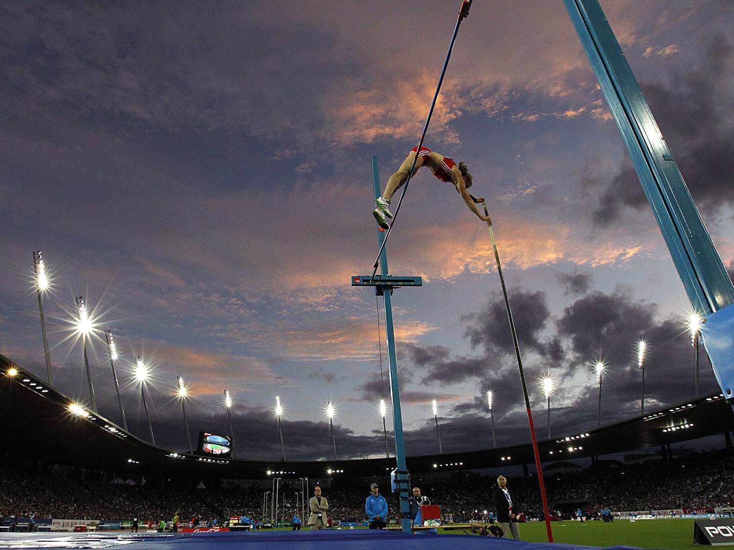 in the womens pole vault